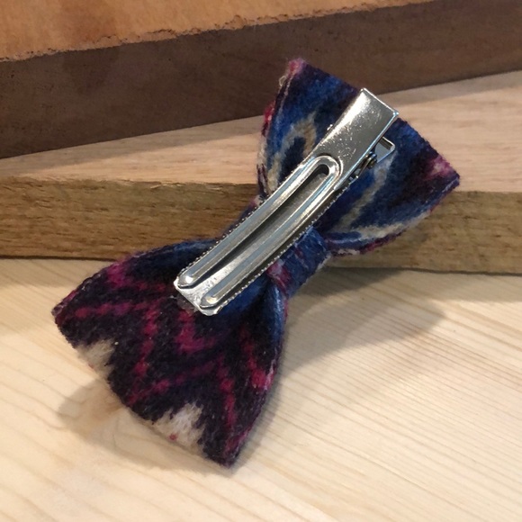ModCloth hair bow clip - Picture 2 of 2